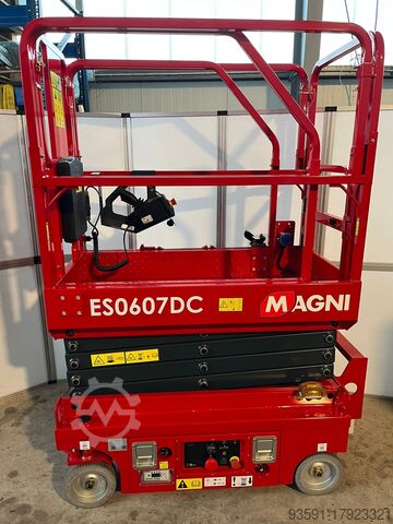 Scherenarbeitsbühne MAGNI ES 0607 DC