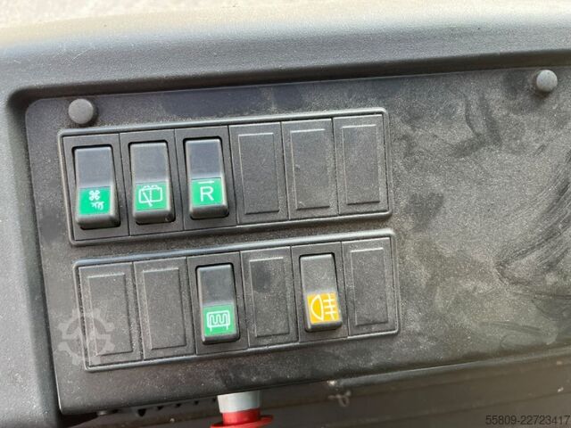 Elektro Plattformwagen Linde P250