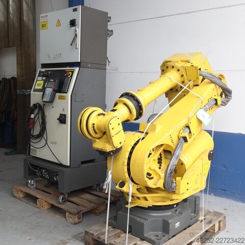 Industrieroboter FANUC R-2000iA/210F mit R-J3iB und Bediengerät