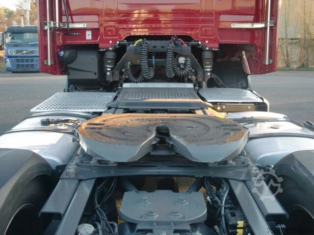 Volumen SZM DAF XG+ 530 FT LD ACC Standklima