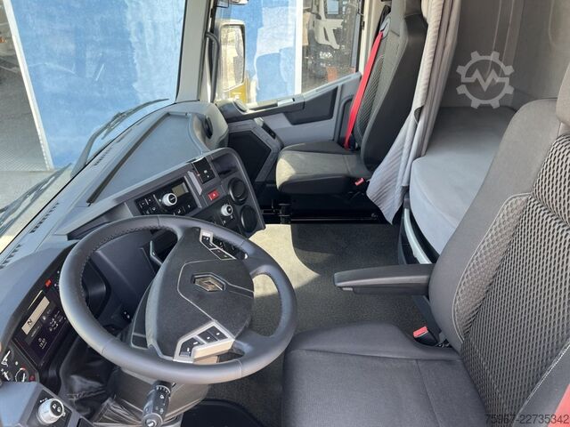 LKW mit Tankaufbau Renault T 440
