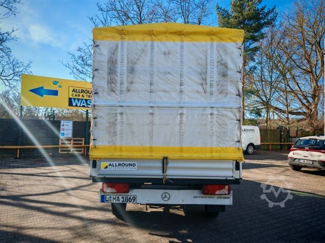 Transporter mit Pritsche & Plane MERCEDES-BENZ Sprinter 311 Pritsche / Plane