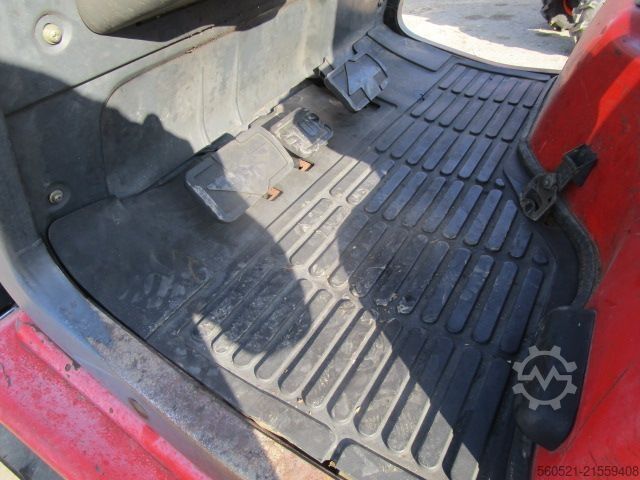 Dieselstapler Linde H25D - Triplex-Freihub + Seitenschieber