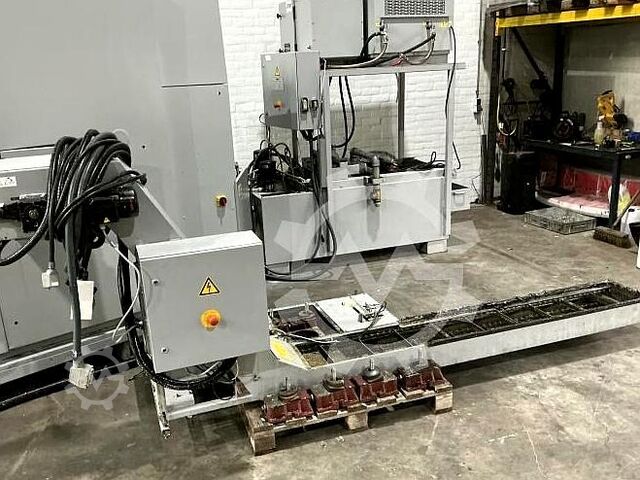 Fräsmaschine OPS Ingersoll Speed Hawk