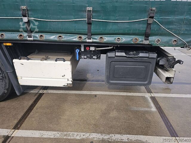 Schiebeplanen KRONE SD