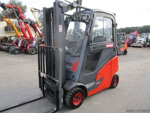 Treibgasstapler Linde H16T GAS Triplex-Freihub + Seitenschieber