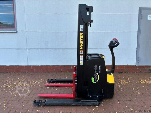 High Lift stacker Hyster S 1.6SL