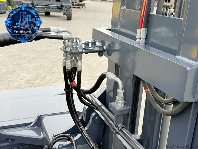 Vierwegestapler Combilift C4800 GAS DUPLEX 4040MM FREE-LIFT