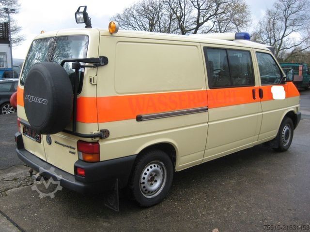 Kleinbus VOLKSWAGEN T4 TDI syncro 4x4 lang 5-Sitzer 2003 *19.700 KM*