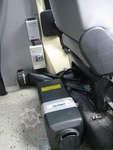 Kleinbus VOLKSWAGEN T4 TDI syncro 4x4 lang 5-Sitzer 2003 *19.700 KM*