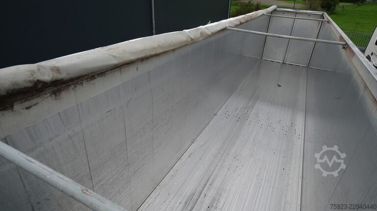 Schubboden Kraker 3 AXLE WALKING FLOOR 90m3