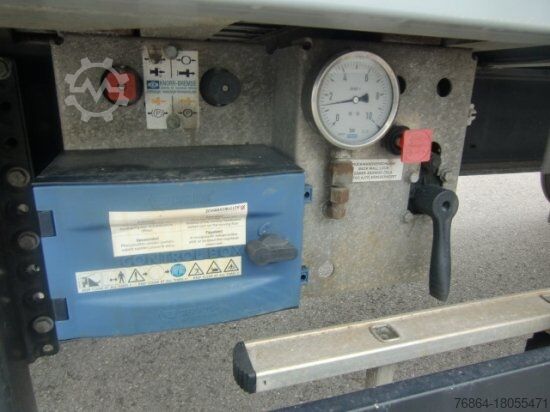 Walking floor semitrailer SCHWARZMüLLER LIFTACHSE, FUNK, STAHLBODEN!!! SAF-ACHSEN ,2 STüCK