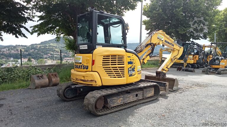 Minibagger < 7t Komatsu PC55MR-5E0 with 3 buckets