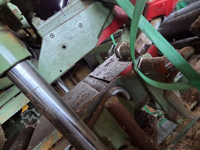 Durchlauf-Bearbeitungszentrum Hundegger p10