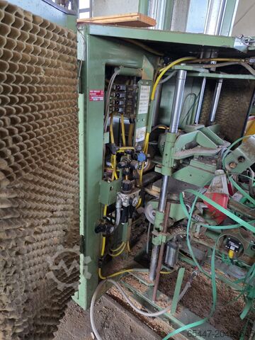 Durchlauf-Bearbeitungszentrum Hundegger p10