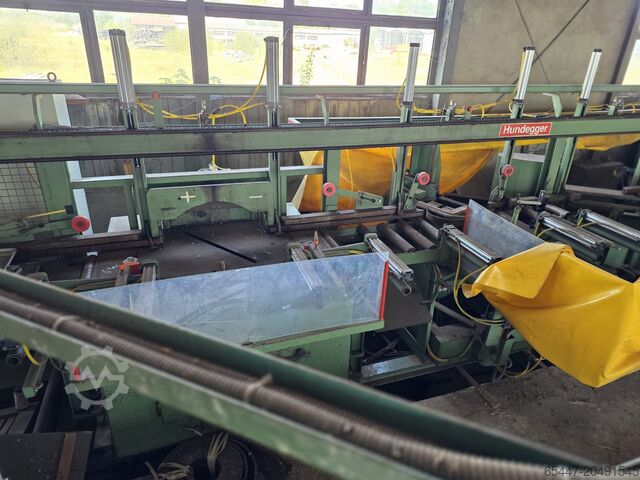 Durchlauf-Bearbeitungszentrum Hundegger p10