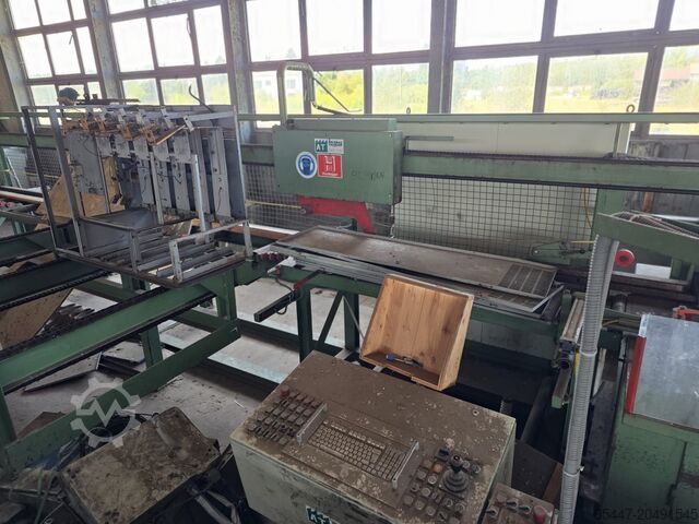 Durchlauf-Bearbeitungszentrum Hundegger p10