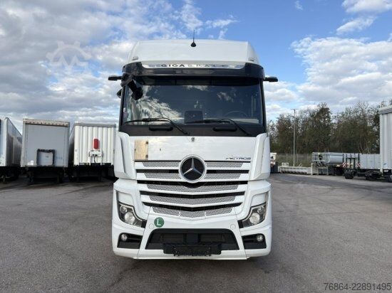 Standard tractor unit MERCEDES-BENZ ACTROS 1851 GIGA SPACE, STREAM MIRROW CAM, HYDRAULIK