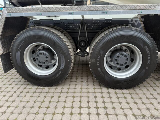 Blender Renault K480 Renault K480 8X4 EuromixMTP EM 10 L