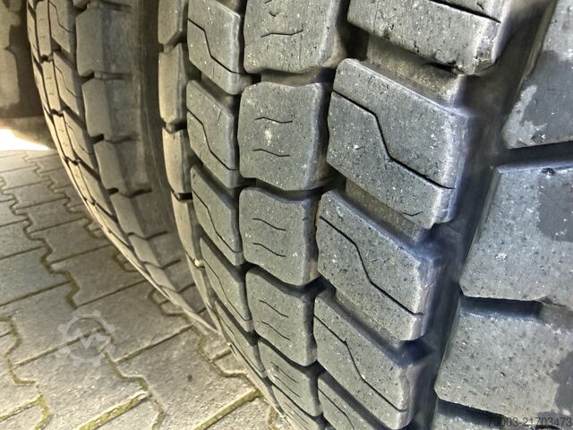 Truck mounted crane Volvo FM500 8X4 Kran Hiab 408 Jib bis 30 Meter