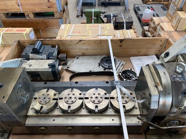 Vertikales Bearbeitungszentrum Chiron FZ 08 five axis precision