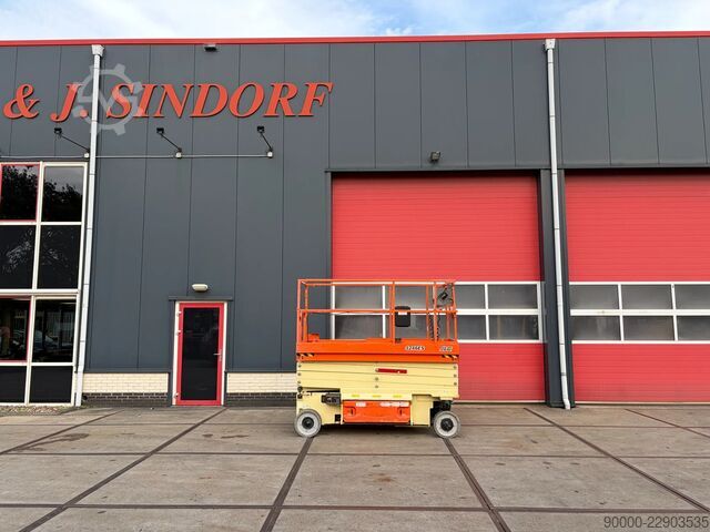 Scherenhebebühne JLG 3246 ES