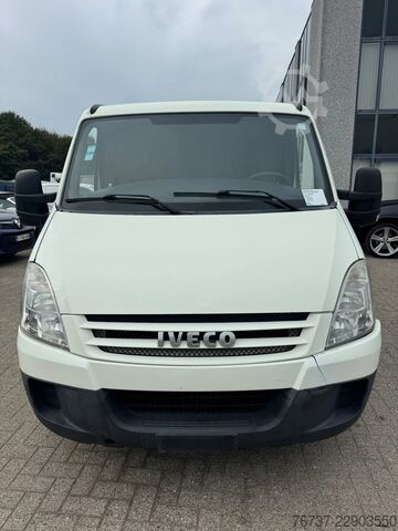 Panel van Iveco Daily **35S18-3LITER**