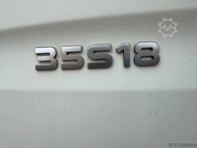 Panel van Iveco Daily **35S18-3LITER**