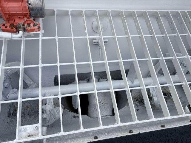 Concrete pump truck MAN TGS 41.470 8x4 EURO6 PUMI CIFA MAGNUM MK28L