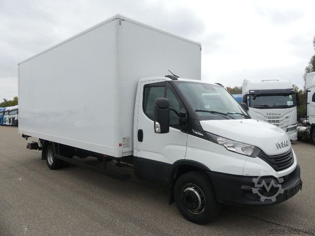 Transporter mit Koffer IVECO Daily 70C18HA8