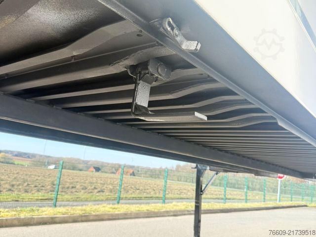 Swap body trailer KRONE Durchladeeinheit 2 x Rolltor