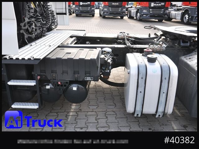 Standard tractor unit MAN TGX 18,440 XLX Intarder, Hydraulik,   ACC