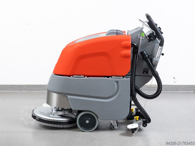 Hako Scrubmaster B30 NEW BATTERIES Hako Scrubmaster B30 TB430 - 2021y - 110h