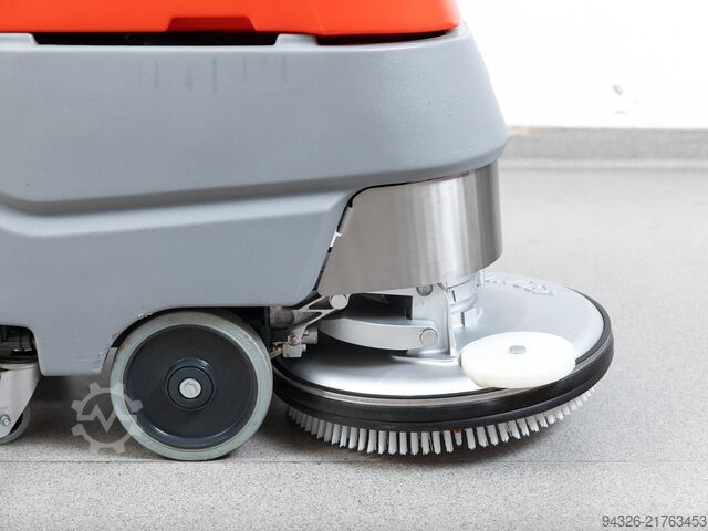 Hako Scrubmaster B30 NEW BATTERIES Hako Scrubmaster B30 TB430 - 2021y - 110h