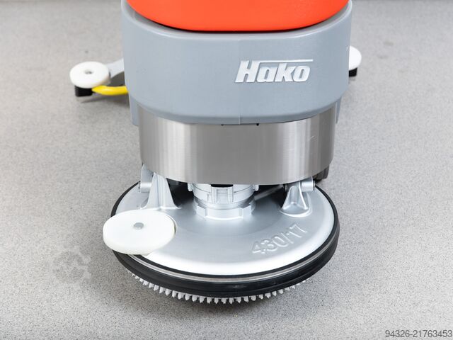 Hako Scrubmaster B30 NEW BATTERIES Hako Scrubmaster B30 TB430 - 2021y - 110h
