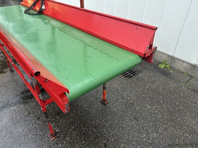 Conveyor 270 x 60 cm  