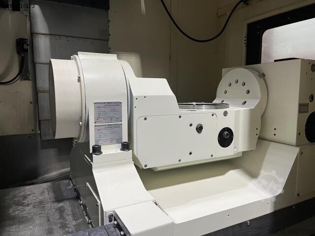Vertical machining center SYNTAK MRU-32