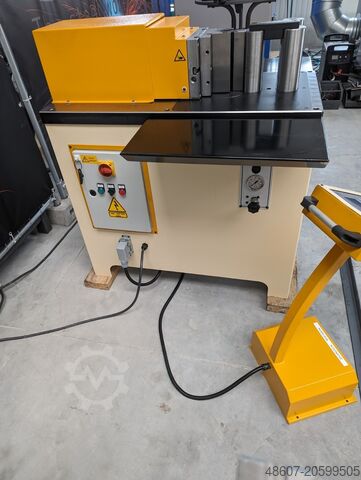 Bending machine T200