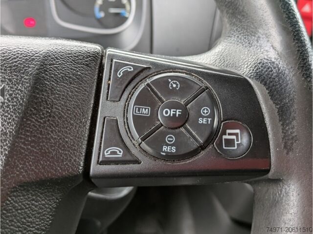 Refrigerated truck Mercedes-Benz Atego 1223 Kühlkoffer+LBW*Autom Tempo Klima SHZ