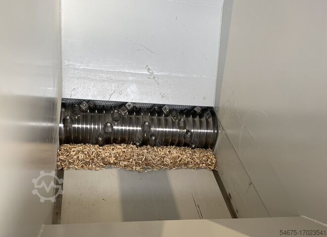 Universal shredding machine Masur Rusticus 10