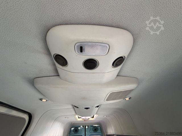Motor coach VOLKSWAGEN Crafter 2.5 Tdi 120 Reisebus 20 Sitze Dachklima