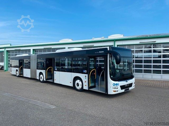 Articulated bus MAN 6x MAN A 23 LIONS CITY G  KLIMAANLAGE