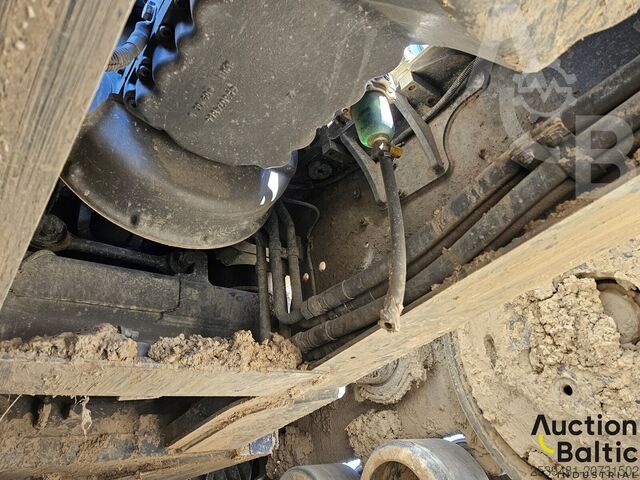 Traktor Challenger MT 755 E