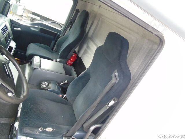 Koffer MAN TGL 12.250 + EURO 5 + LIFT