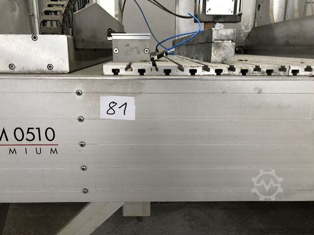 Universal-Bearbeitungszentrum vhf CAM 0510 Premium