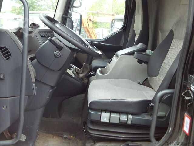 Cab chassis Renault Midlum 200