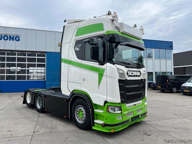 Standard tractor Scania 520S V8 NGS / Retarder / 2x Tank / Full Air