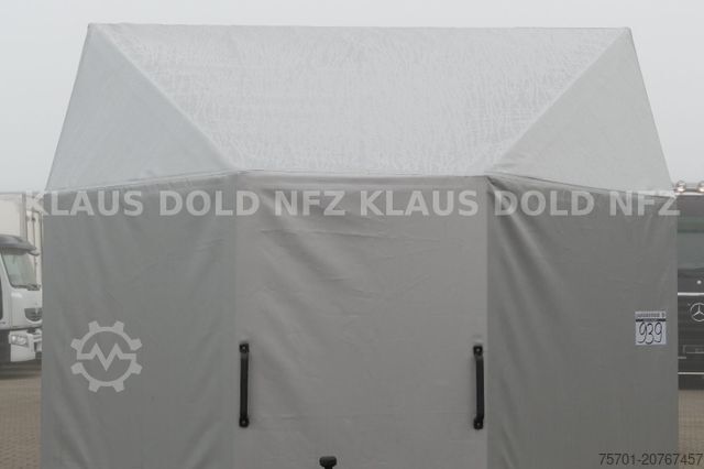 Autotransporter Anhänger  Moetefindt  Autotransporter mit Planenaufbau