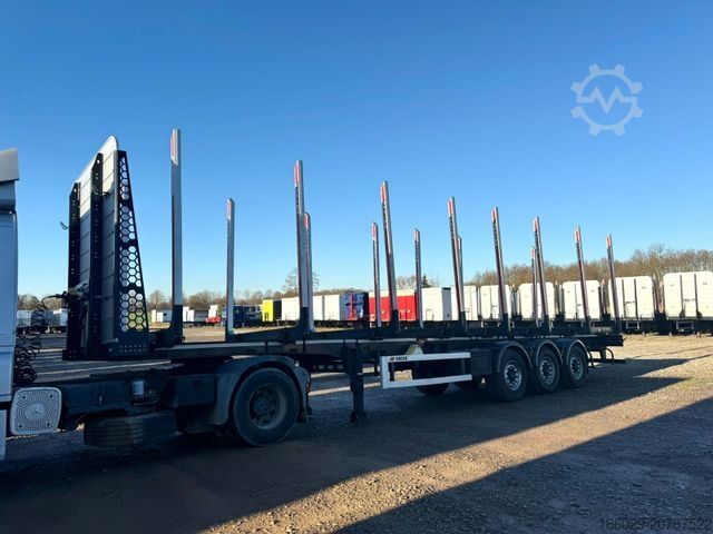 Holztransport Auflieger PAVIC Holzauflieger mit Schemel und Rungen