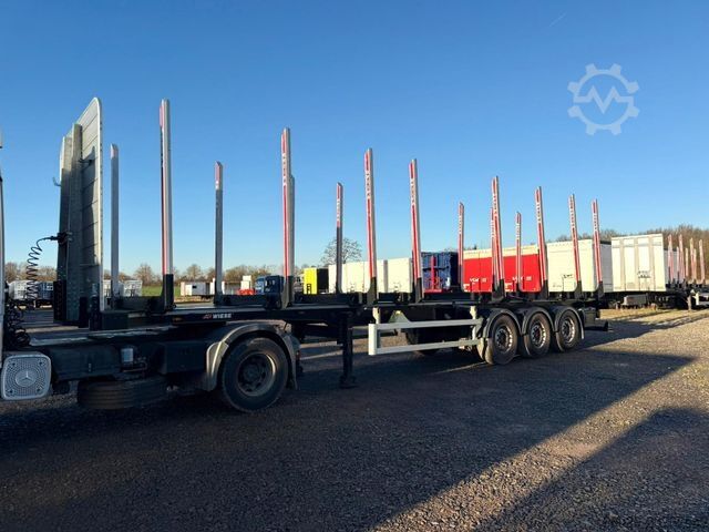 Holztransport Auflieger PAVIC Holzauflieger mit Schemel und Rungen